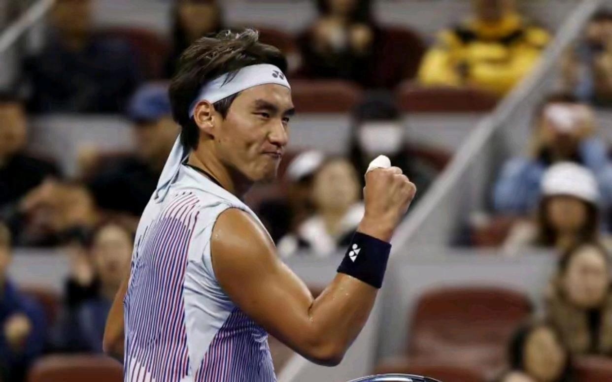 季后赛里 季后赛里