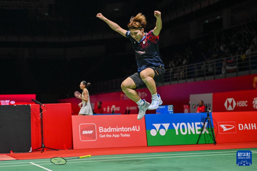 一人上提接 一人上提接